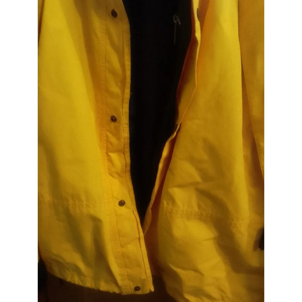 Mens The Northface Gore Tex Yellow Mountains Jacket Outer Color Yellow  No...